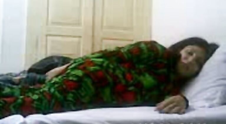 Paki cute girl fucking with boss