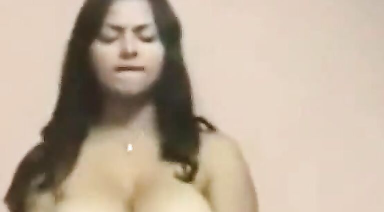 0215631354 Big boobs Indian