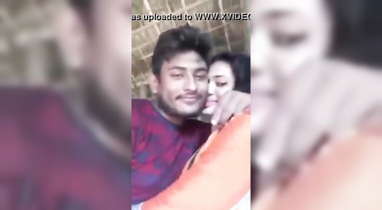 Sexy girlfriend kaa cute kiss with bf