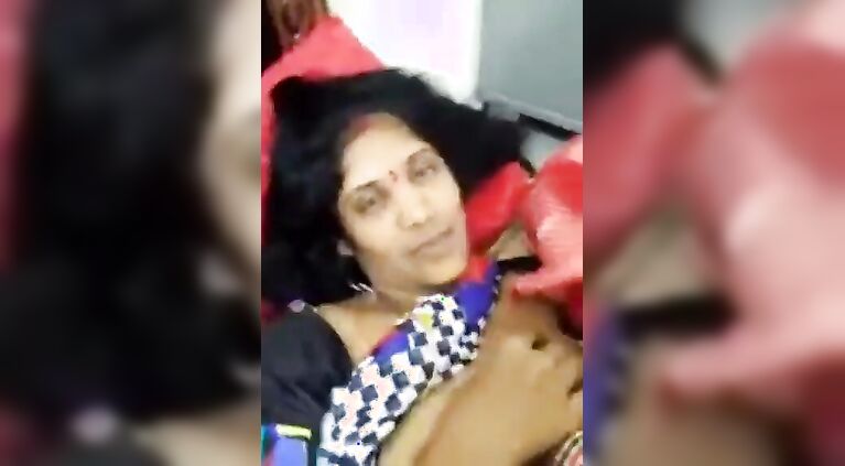 visha rathi mature fingeried