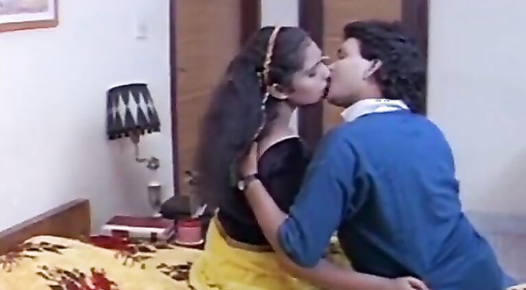 Mallu Uma maheswari panty removed uncensored film