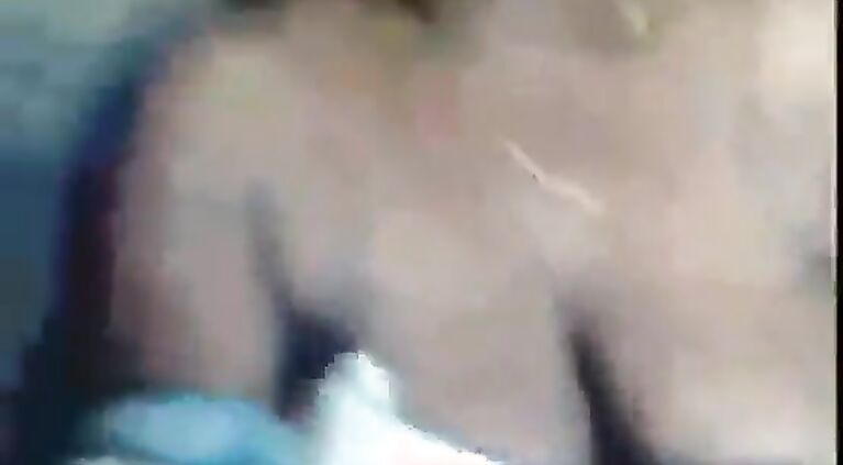 Horny Desi woman caught with lover