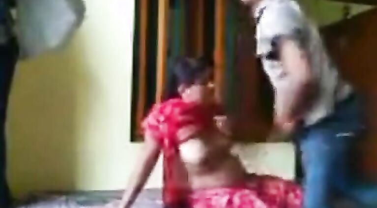 MERI BHABHI MERE SATH