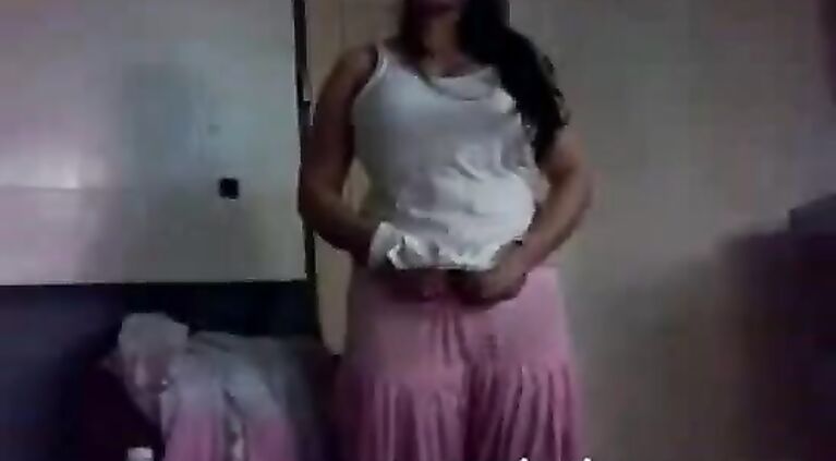 .com – desi bhabhi stripping naked showing bigtits and giving oral