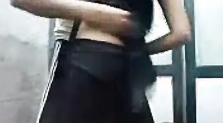 a Bangladeshi college girl fuck by her boyfriend