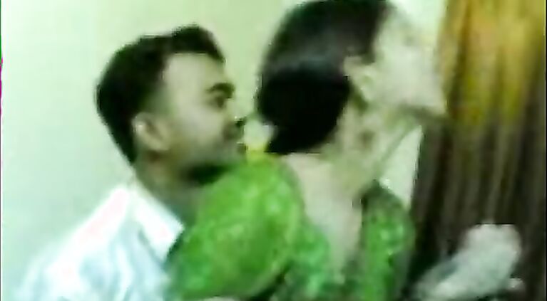 Tamil Couples milf swapping Fucking and recording it MMS SCANDAL