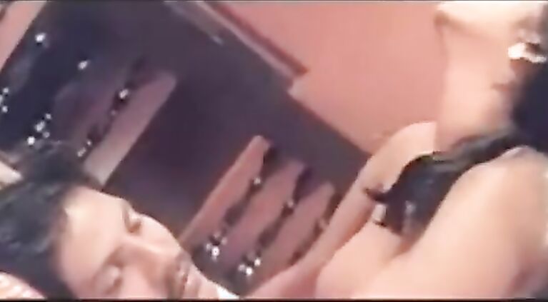Tamil girl doing best sex on bed