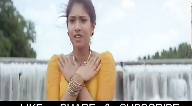 Sangavi beautiful boob Showing scenes