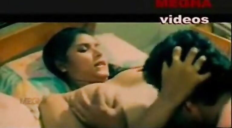BEAUTIFUL!! Mallu Film ever...