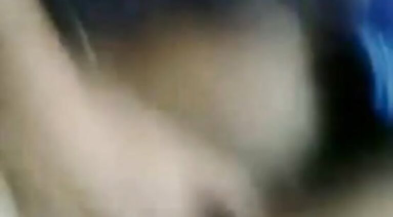 Tamil Cute Horny indian aunty takes her saree off and then sucks dick her devor part 1 - Wowmoyback