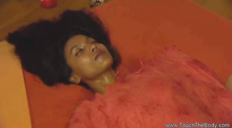 Erotic Cunt Massage From India