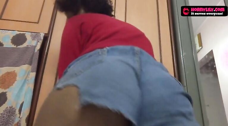 Mallu girl's huge butt