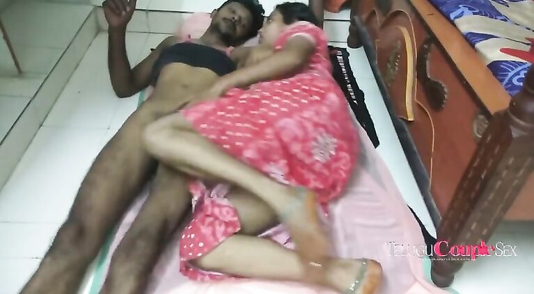 Beautiful Telugu Housewife Love Sucking Dick is huge dick is husband