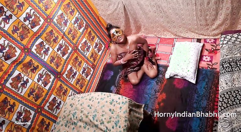 tamil bhabhi desperate to get fucked masturbation porn