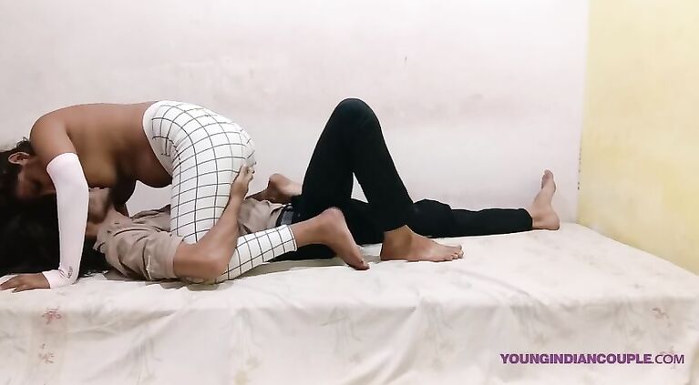 Desi Teenagers Fucking Cumming Inside her Nymphos Cunt