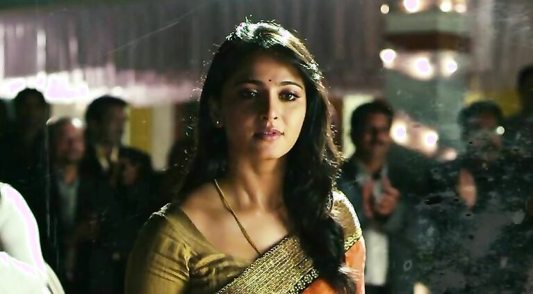 Baahubali vid actress anushka sharma sexy scenes