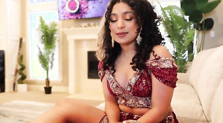 Your INDIAN BEST FRIEND Lets You SLUT Her Out!!! (CUMSHOT/CREAMPIE)