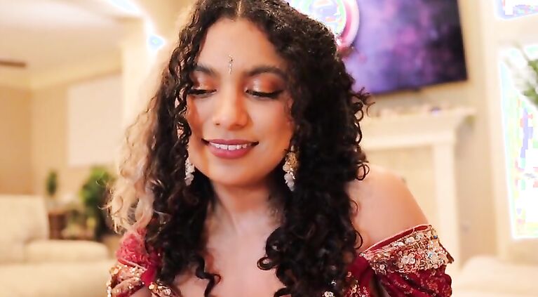 Your INDIAN BEST FRIEND Lets You SLUT Her Out!!! (CUMSHOT/CREAMPIE)