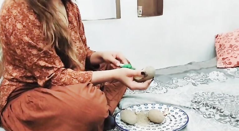 Indian House Maid Assfuck Riding With Loud Moaning And Clear Hindi Voice