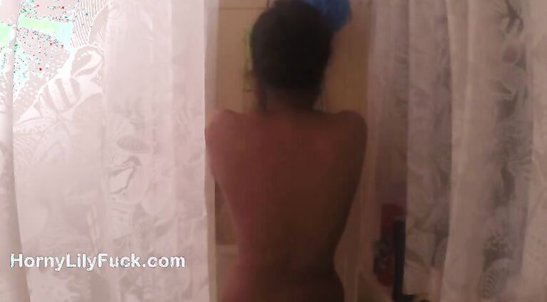 Harami Tamil College Girl In Shower Fingering Smelling Her Cumshot With Dirty Hindi Audio