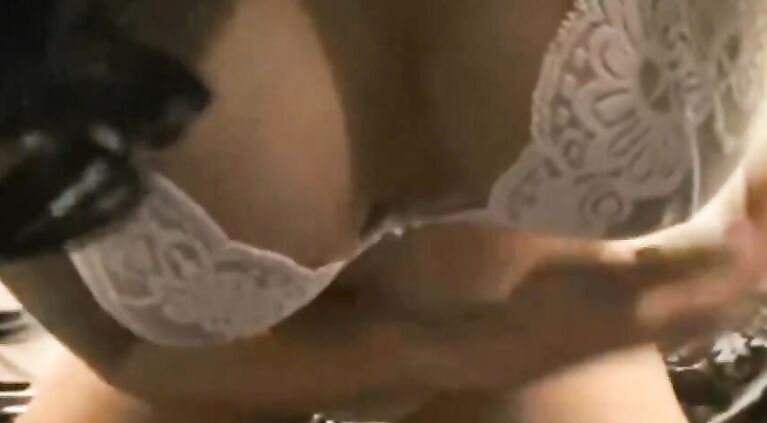 Sunny leone in UHD Show