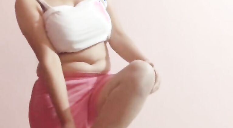 Cute sneha from Delhi beautiful boobs