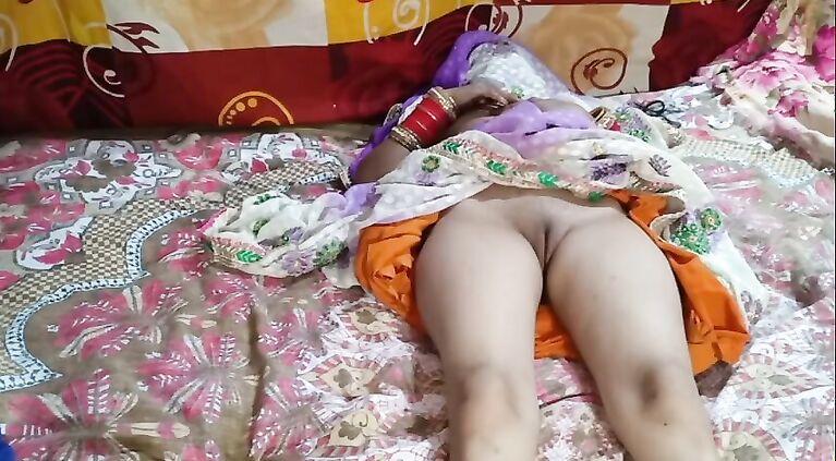 Desi fucking in Saree