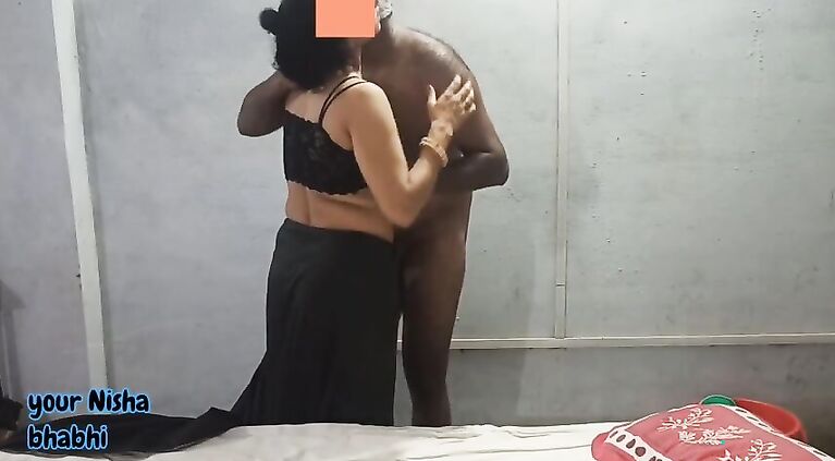 Nisha bhabhi ki mote land se gand ki chudai