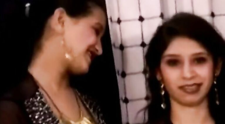Lesbian Love Passionate Real Desi Lesbian Sex