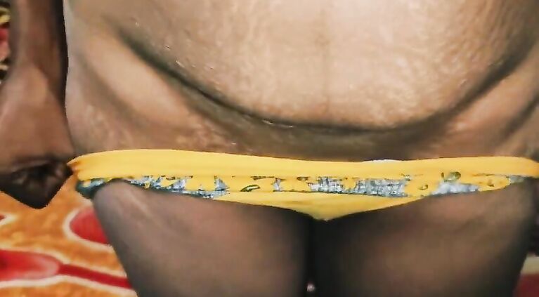Tamil bhabhi boobs and pusssy show