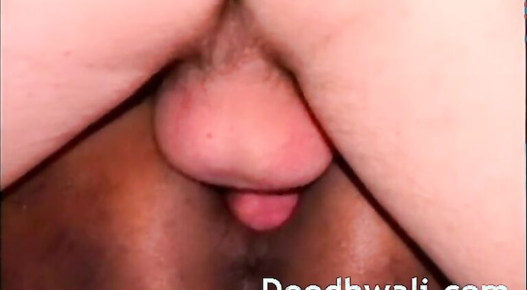 Desi Vagina Getting Nailed Taking Cumshot Deep Inside Vagina