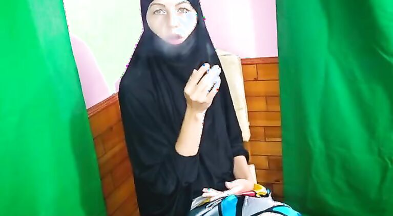 Shameless Afghan Muslim milf Smoking