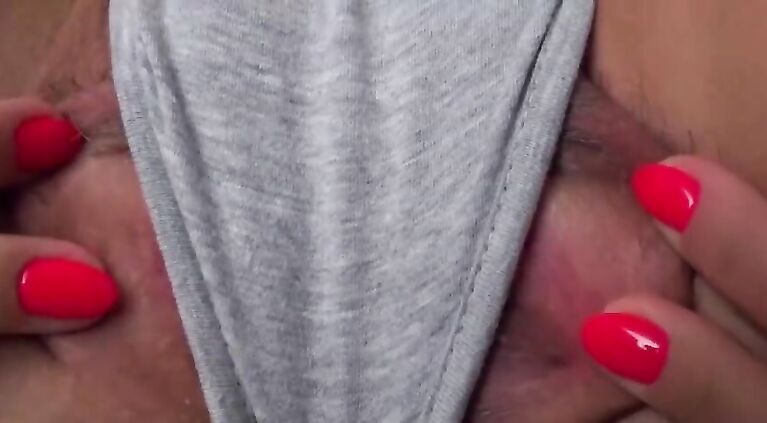 Hairy vagina close up play with wet cunt and huge cute booty on webcam, solo masturbation from beautiful