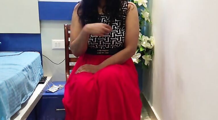 delhi cute girl giving backroom on her birthday best tamil fuck (hindi)