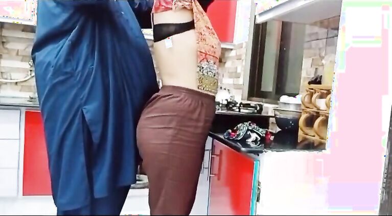 Pakistani Housewife Ass Fuck Hole Fucked In The Kitchen While She Is Working With Clear Audio