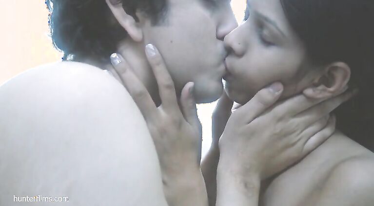 hunter Jav - my long kissing closeup