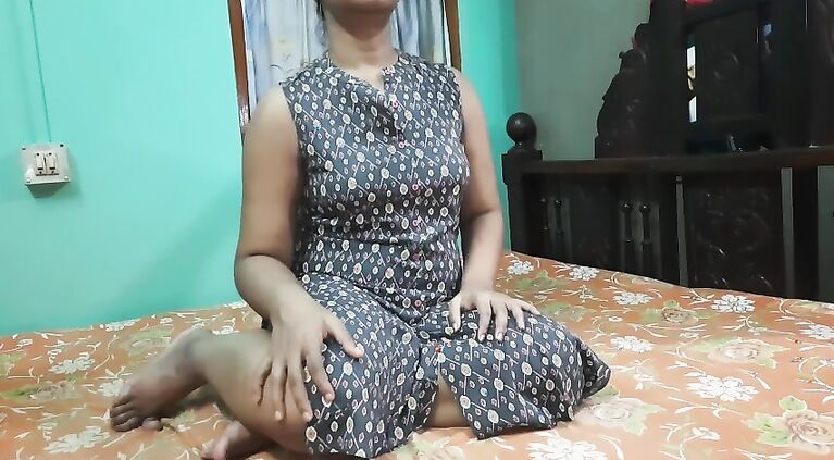 SEXY DESI HOUSEWIFE FUCKED WITH HER BOYFRIEND - PART 1, REAL HD SEX VID