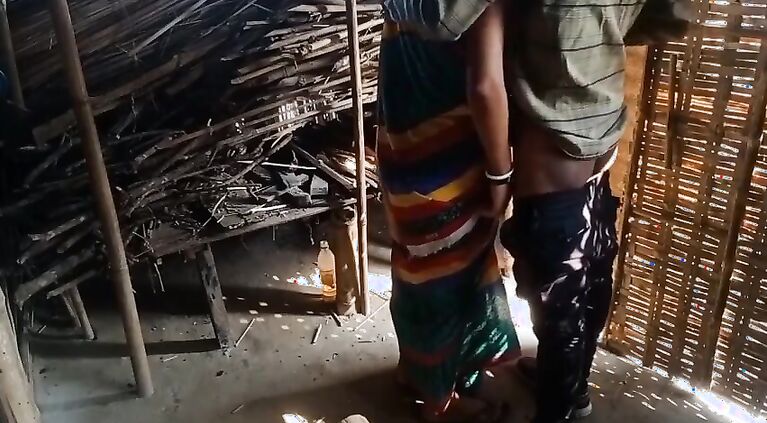 Tamil Village Bhabhi fuck with driver