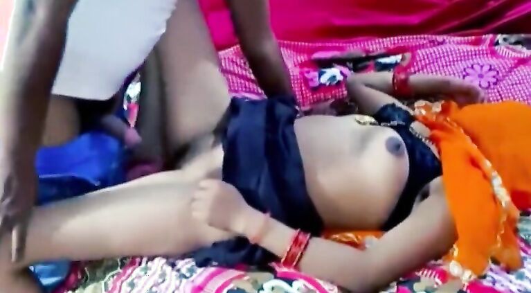 Friend Cums Inside of Her Cunt XXX Porn Films Deshi Tamil Hot Beautiful Girl Homely Sex