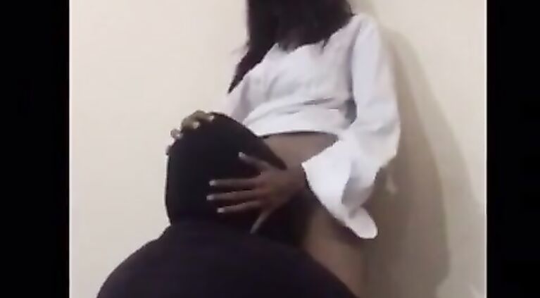 Spa girl’s Vagina milk drinking කෙල්ලගෙ කිම්බි කිරි දොවපු ඉක්මන