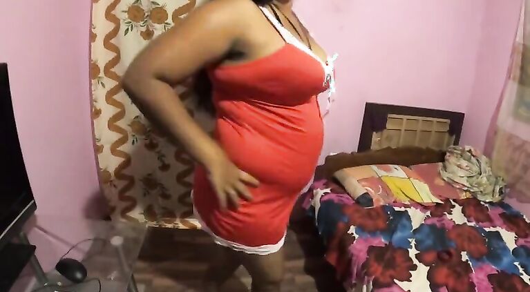 SRI LANKAN HAIRJOB AND HUGE CUMSHOT