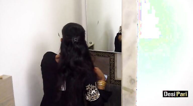 Tamil Pari Got Fucked By step-Cousin step-Brother With Dirty Hindi Talk