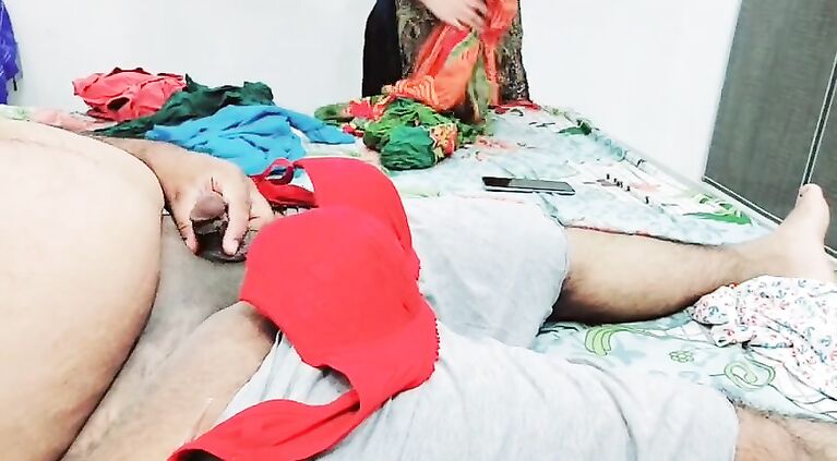 Tamil Catches Stepson Masturbating On Her Bra Panty Than Helping Him To Cum With Hindi Voice