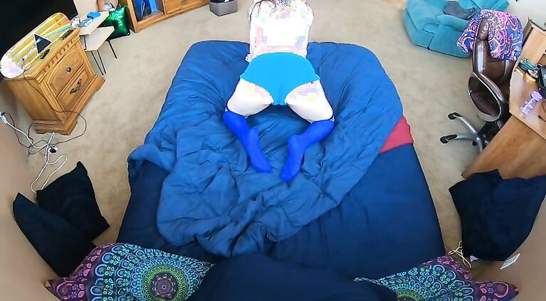 Sucking and fucking in knee high socks angle 2