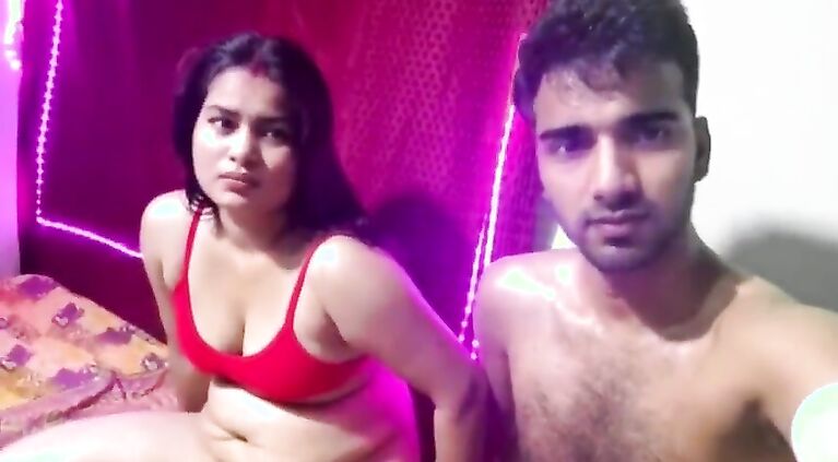 Sexy college lover beautiful sex missionary style