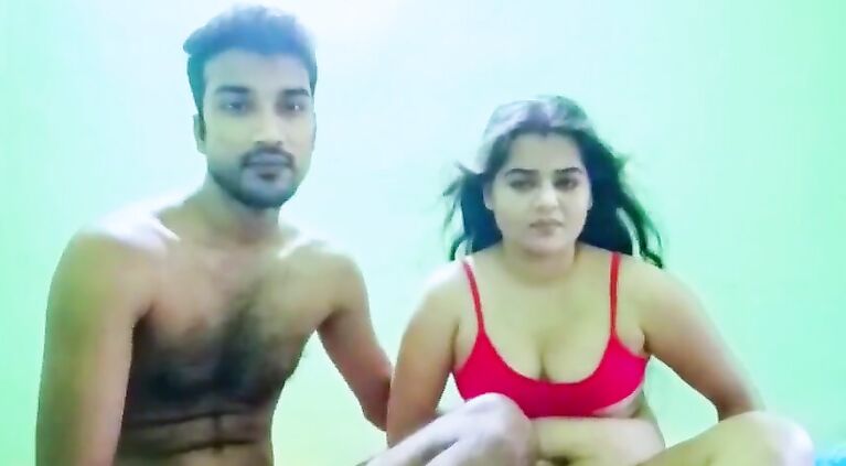 Tamil Beautiful Sexy Girl Has Hardcore Sex After Foreplay