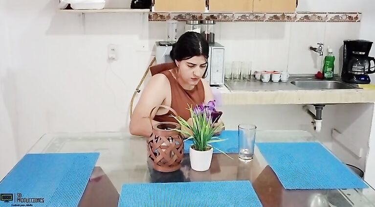 Beautiful lesbian with a wet cunt has good sex with her boss so she doesn't get kicked out of her job - Porn in Spanish