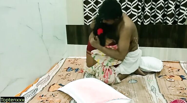 Desi step father fucked his housewife! Plz Babu ji don't cum inside
