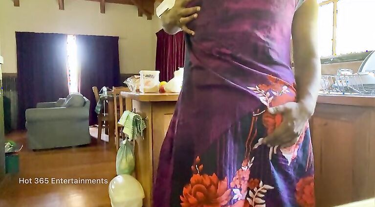 Tamil Couple Romance in the Kitchen - Housewife Dress Lifted Up and Butt Squeezed and Fingered