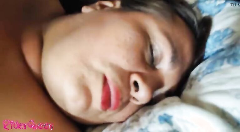 Stepmom gets banged by teen man in hard missionary
